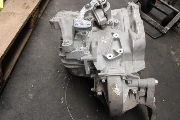 BOITE DE VITESSE MANUEL OPEL ASTRA K 1.6CDTI 2016 CODE MZ4 ( 6VITESSES ) - Vue 4